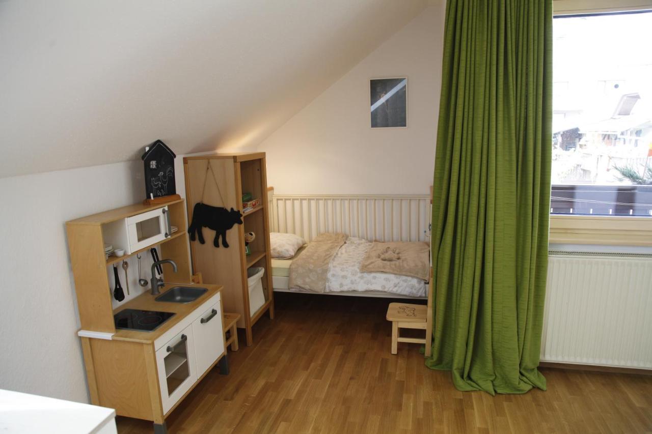 Family Apartment On Repecnik Farm In Gorje, Bled Згорнье-Горье Экстерьер фото